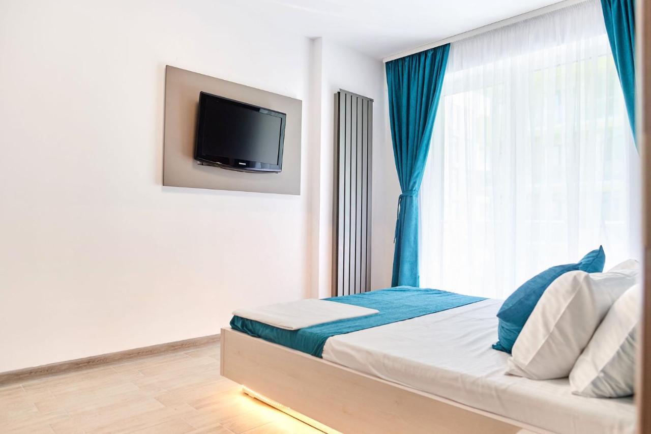 Sea Love Apt Spa N Pools Beach Resort Năvodari Esterno foto
